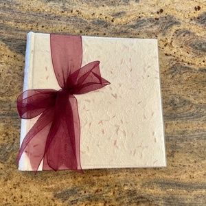 Photo album with dried flower cover (New)